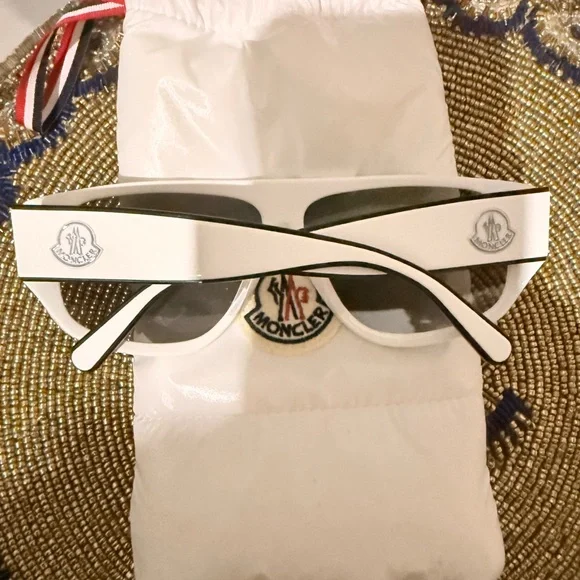 Moncler White Snow Apres Ski Sunglasses New Never Worn or  display picture 1